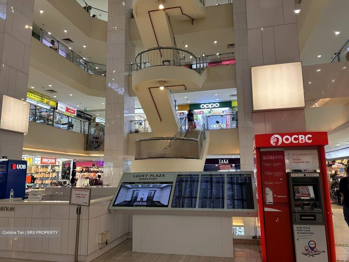 Lucky Plaza (D9), Shop House #451376951